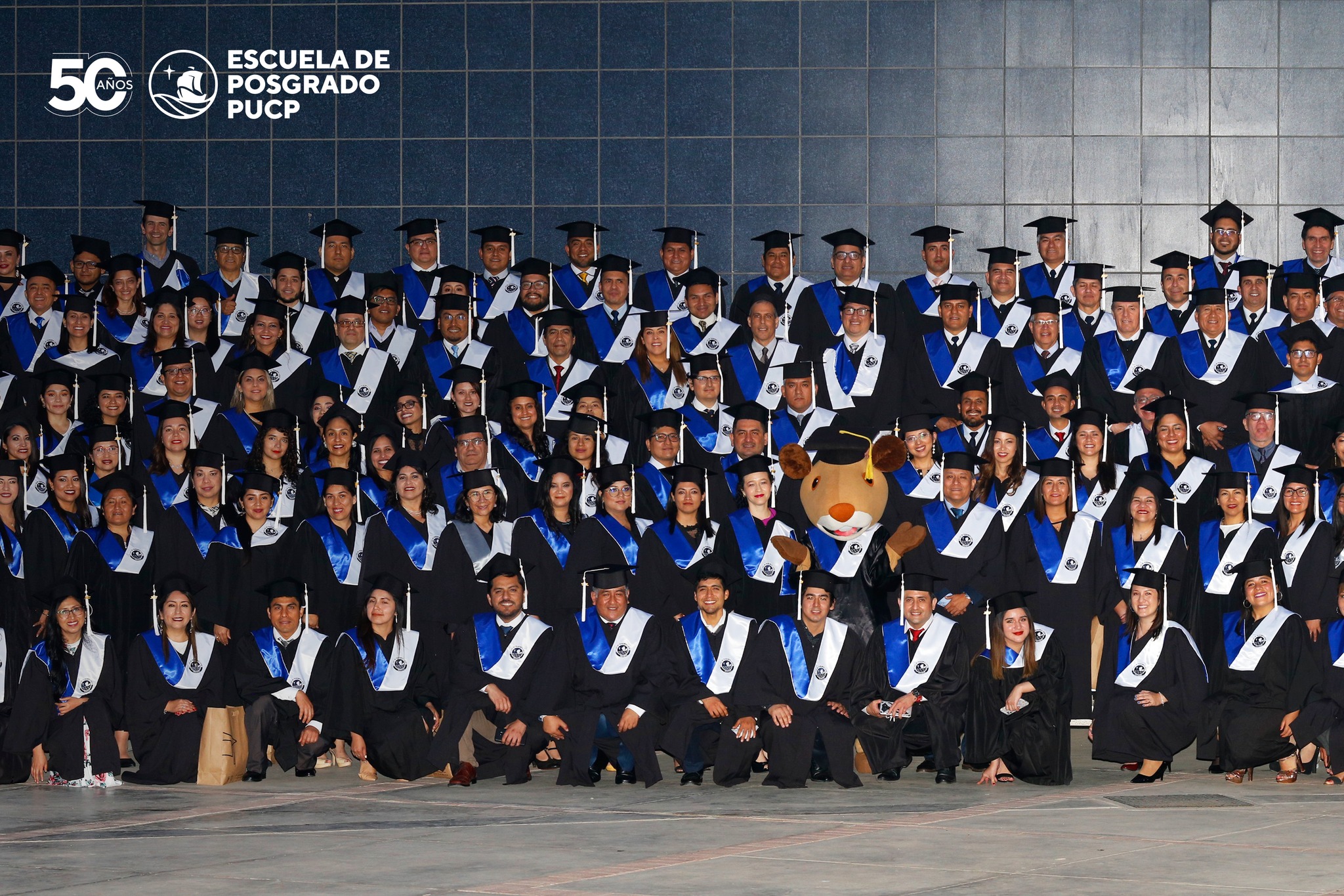 #GraduaciónEP | ¡Felicitamos a... - Escuela de Posgrado PUCP