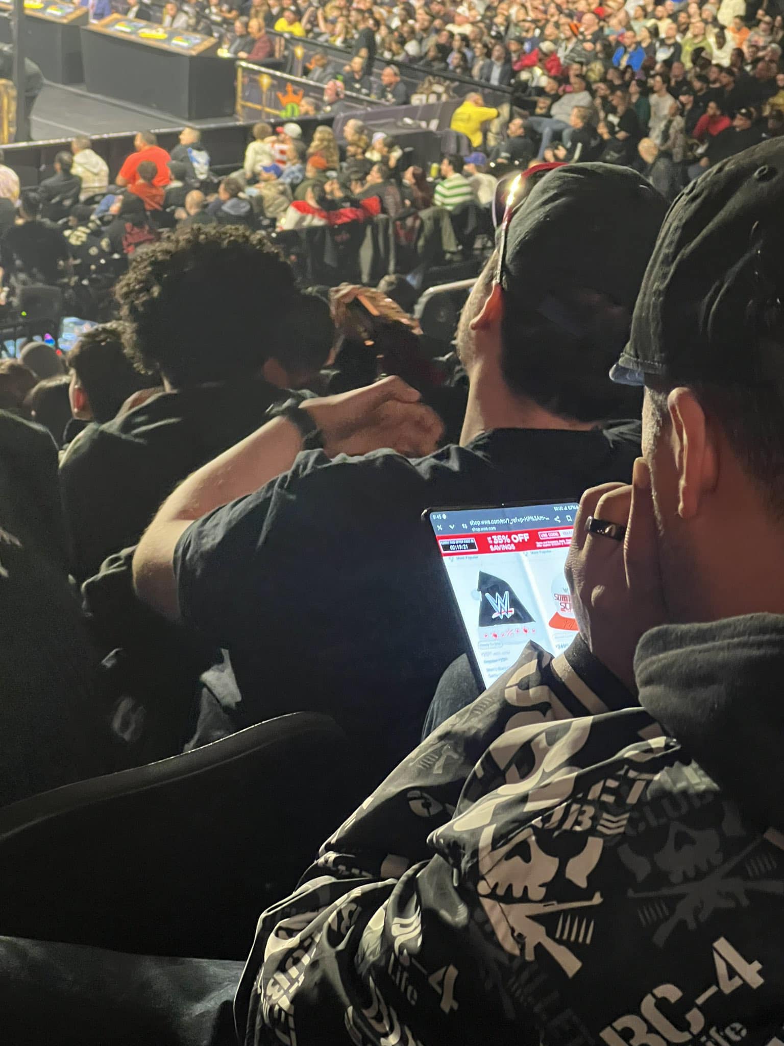 Former WWE/ECW Star Dawn Marie was at the AEW Full Gear PPV ?