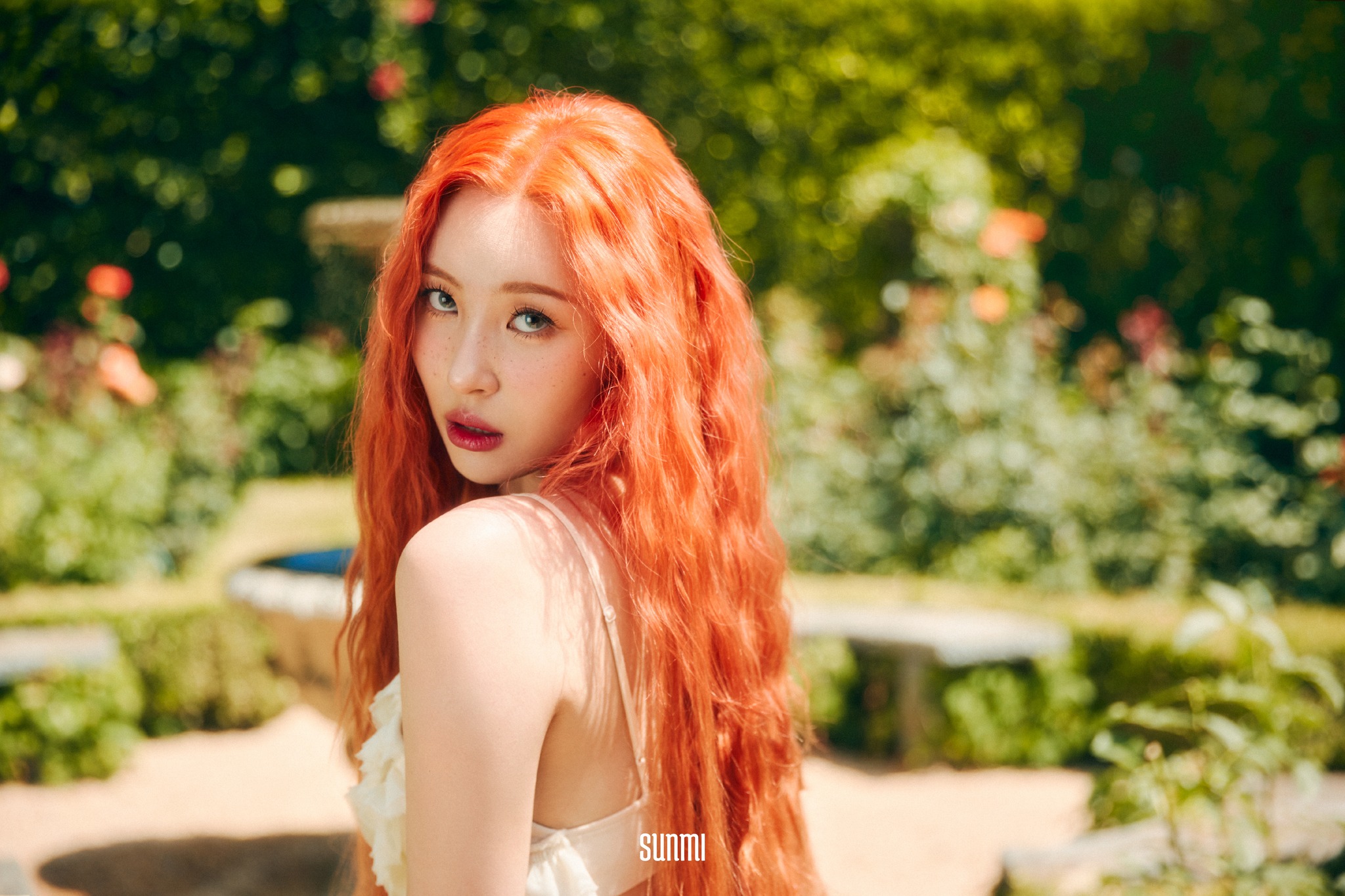 38.3℃ 🌡️ Concept Photo #2 Heart Burn and chill? 열이올라요