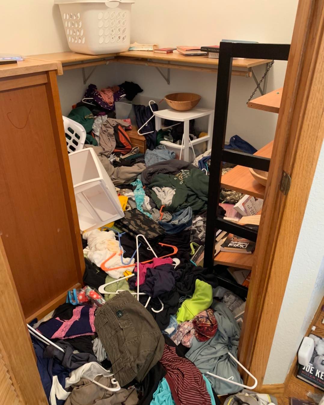 Another rock star client that... - Crystals Clutter Busting