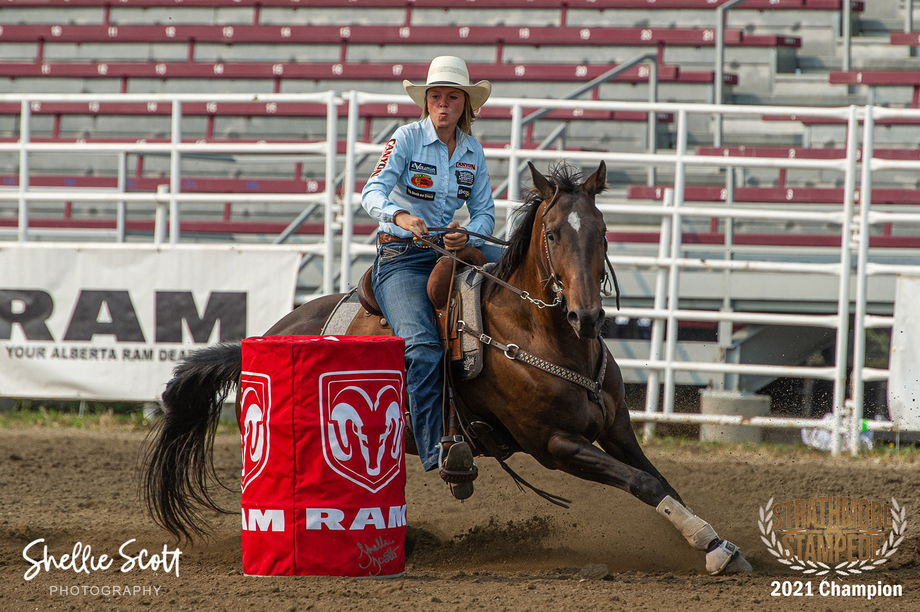 Pro - The Long Weekend was packed full of rodeo action! Medicine Hat ...
