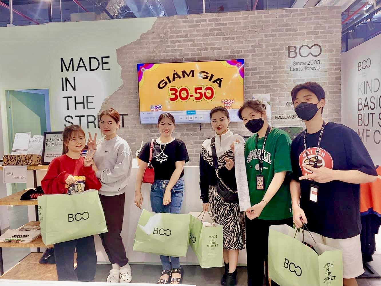 BOO - Đoàng đoàng 💥💥 BOO nổ đơn trên mọi mặt trận 🤩🤩 Mưa... | Facebook