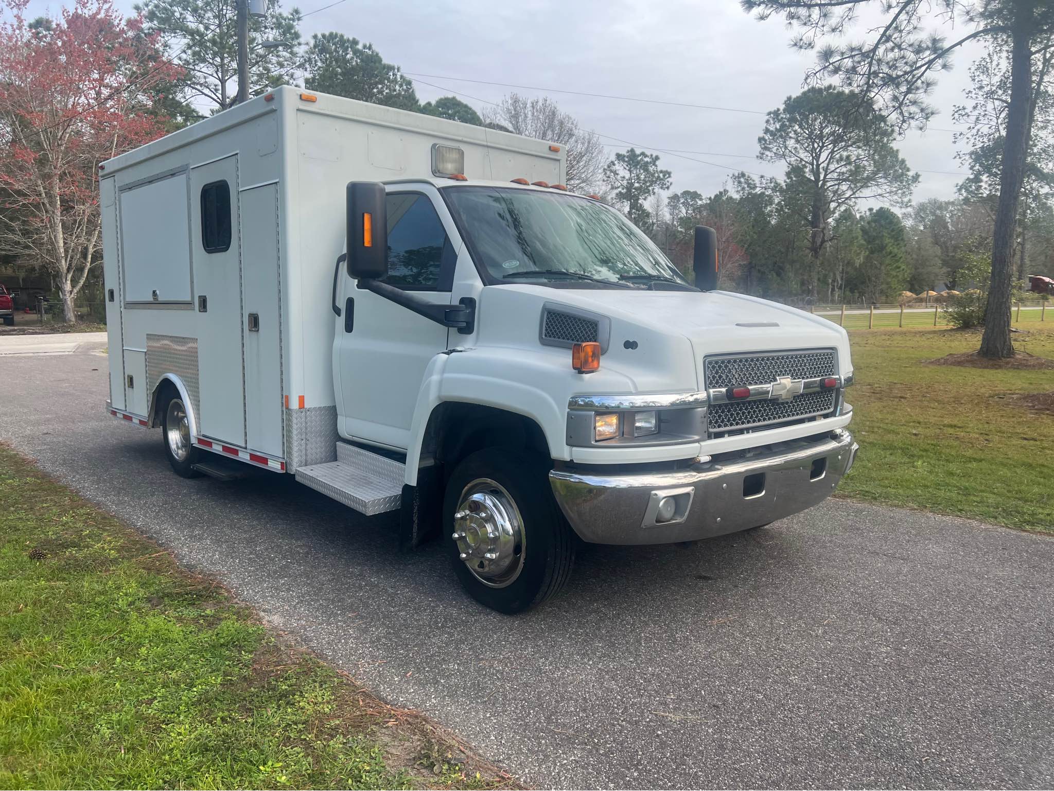 2008 Chevrolet Kodiak - Commercial Vehicles - Auburndale, Florida