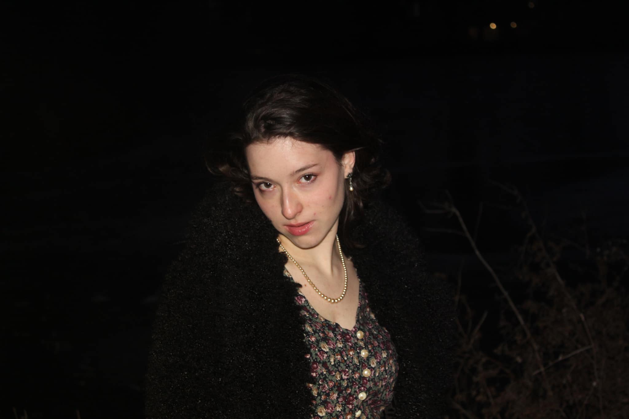 Claire S - Model portfolio