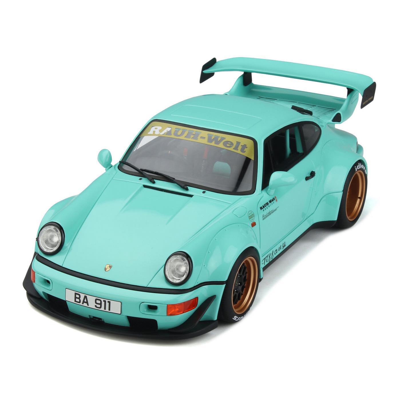 Nakai-san's RWB 930 STELLA ARTOIS in 1/18 scale is now available