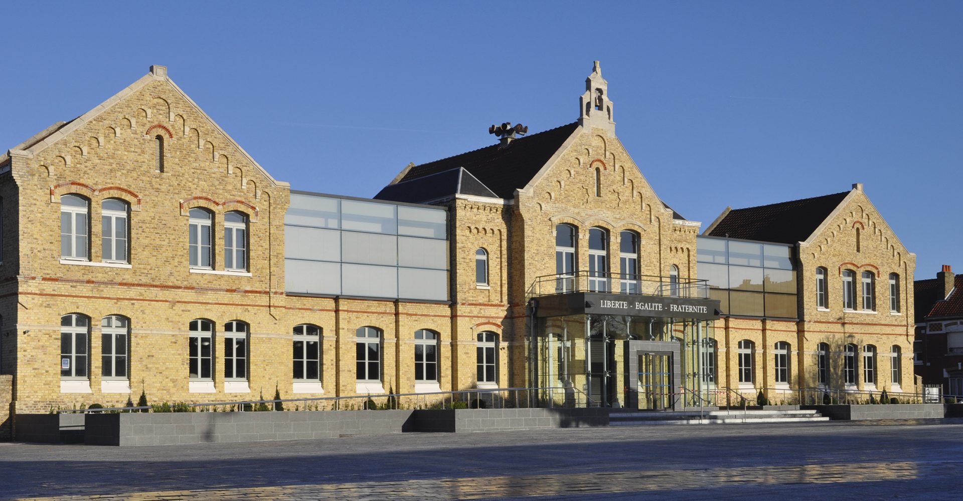 Complexe De De La Ferme Marchand Dunkerque Photos
