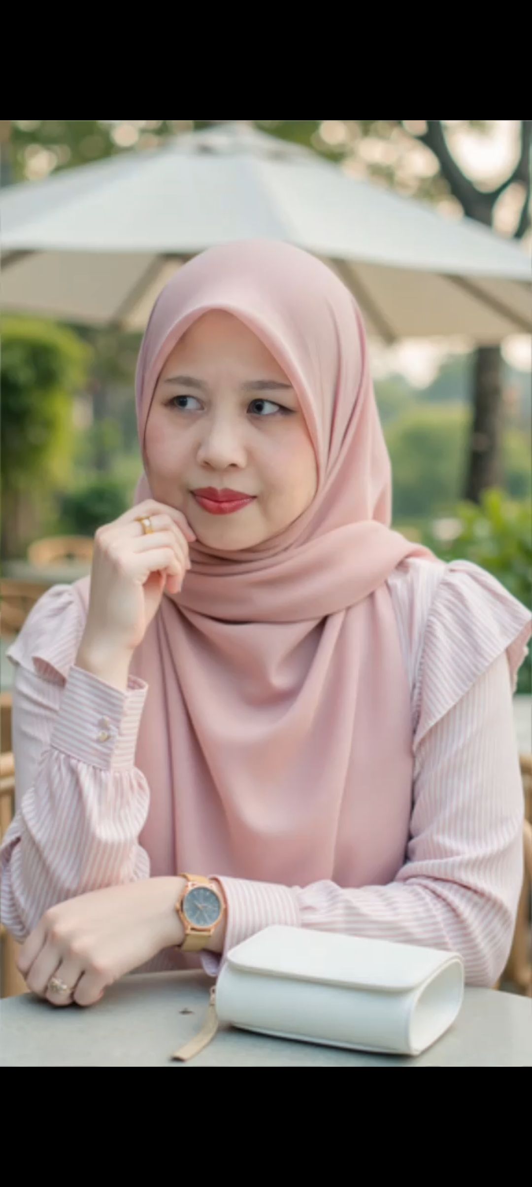 Hasna Ali
