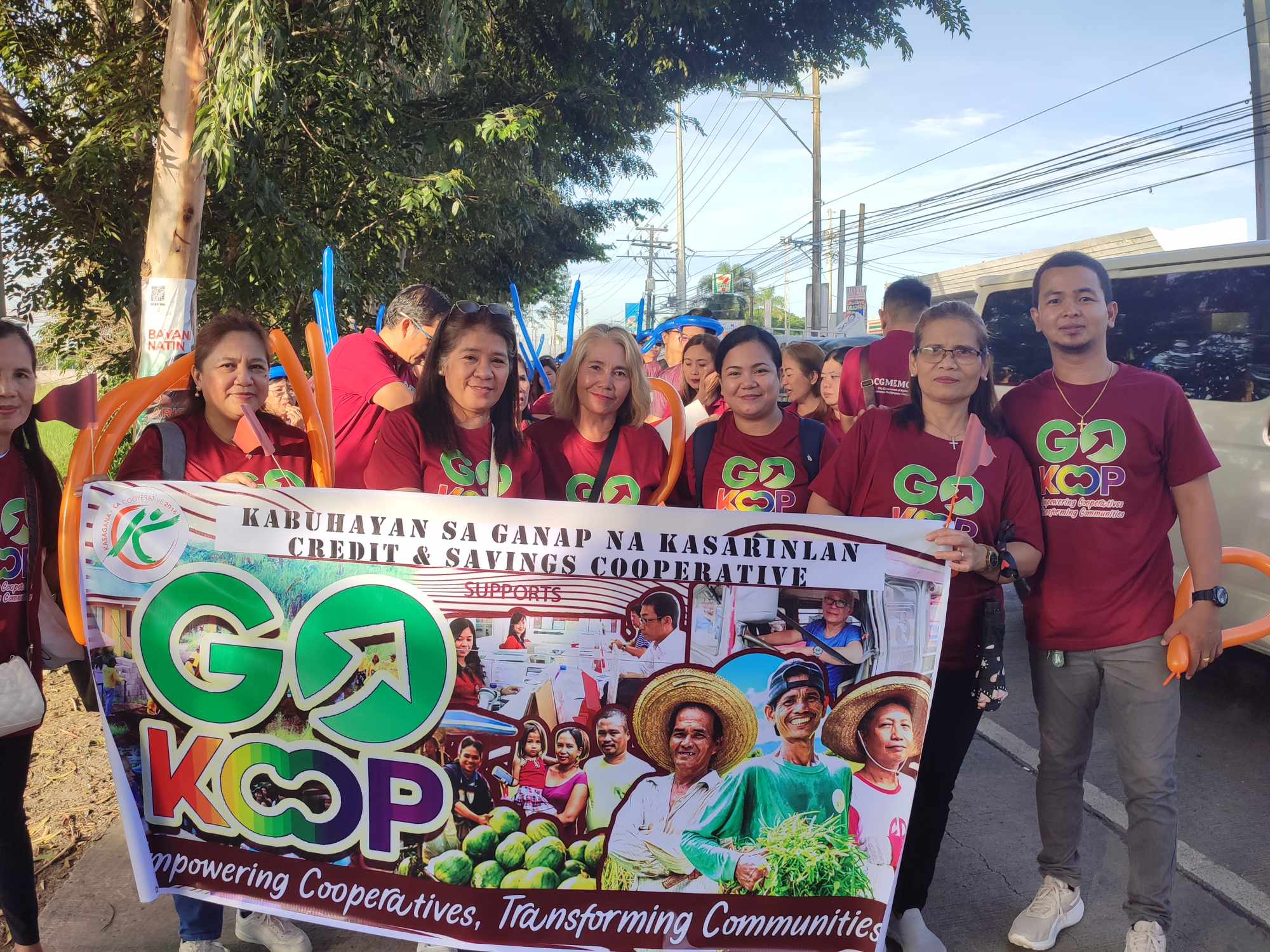 K- COOP - POWER UP NA COOPERATIVE MONTH PARADE! 🎉🎈 Noong...