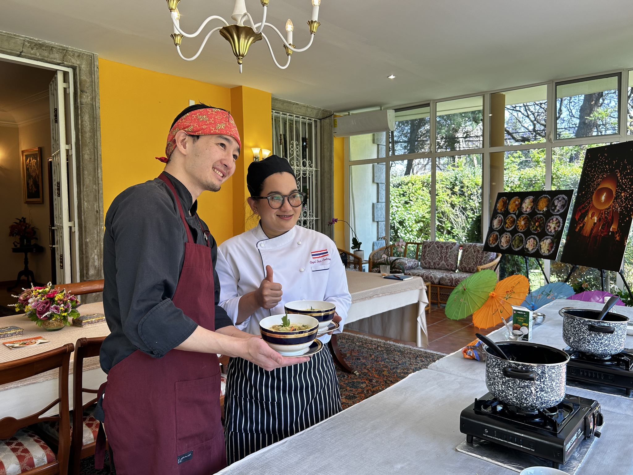Food Influencer ชื่อดังในเม็กซิโกสนใจการทำอาหารไทย เมื่อวันที่ 22 ...