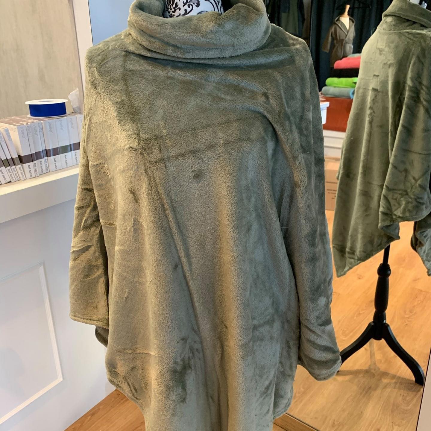 Cre-Arte Cretex - De poncho is terug… misschien wel het...