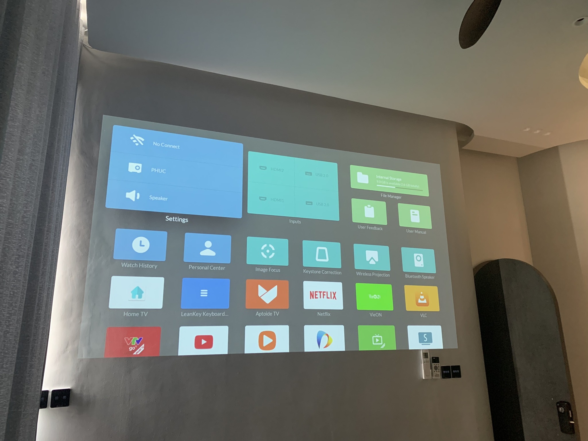 Tech360 - Bộ máy chiếu LED xiaomi Projector 2 PRO cho giải... | Facebook