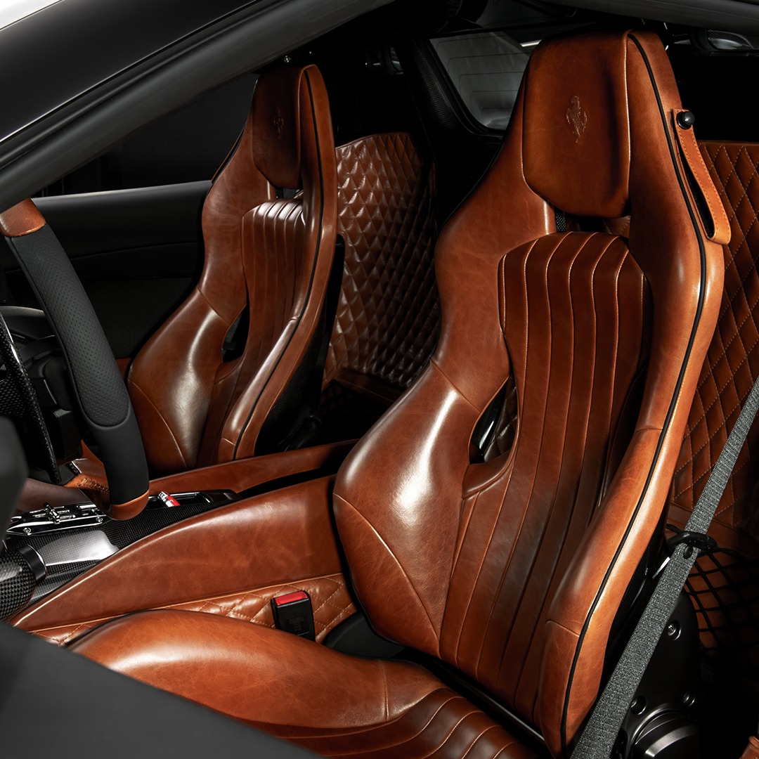 Lincoln's - CollectorsThe Ferrari Tailor Made programme