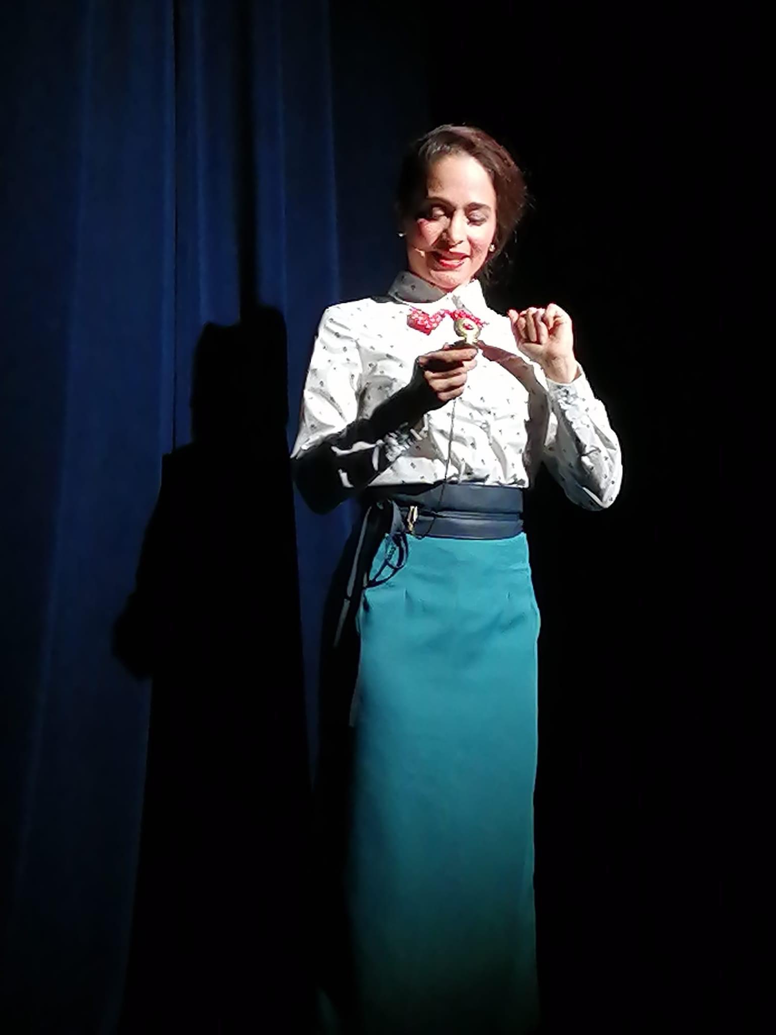 Miss Poppins A La Rescousse Du Pere Noel