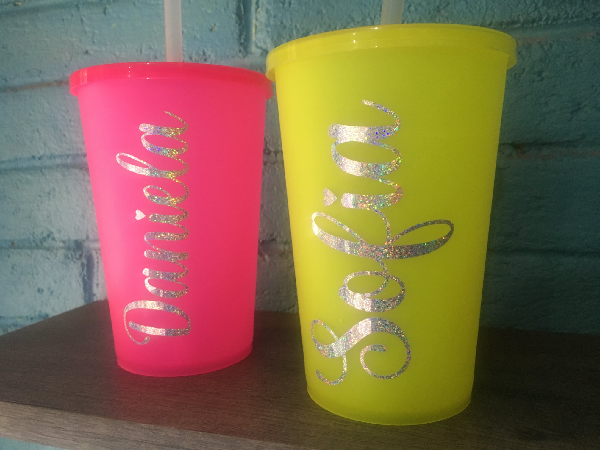 Publidaga - Vasos y cilindros con Stickers de frases...