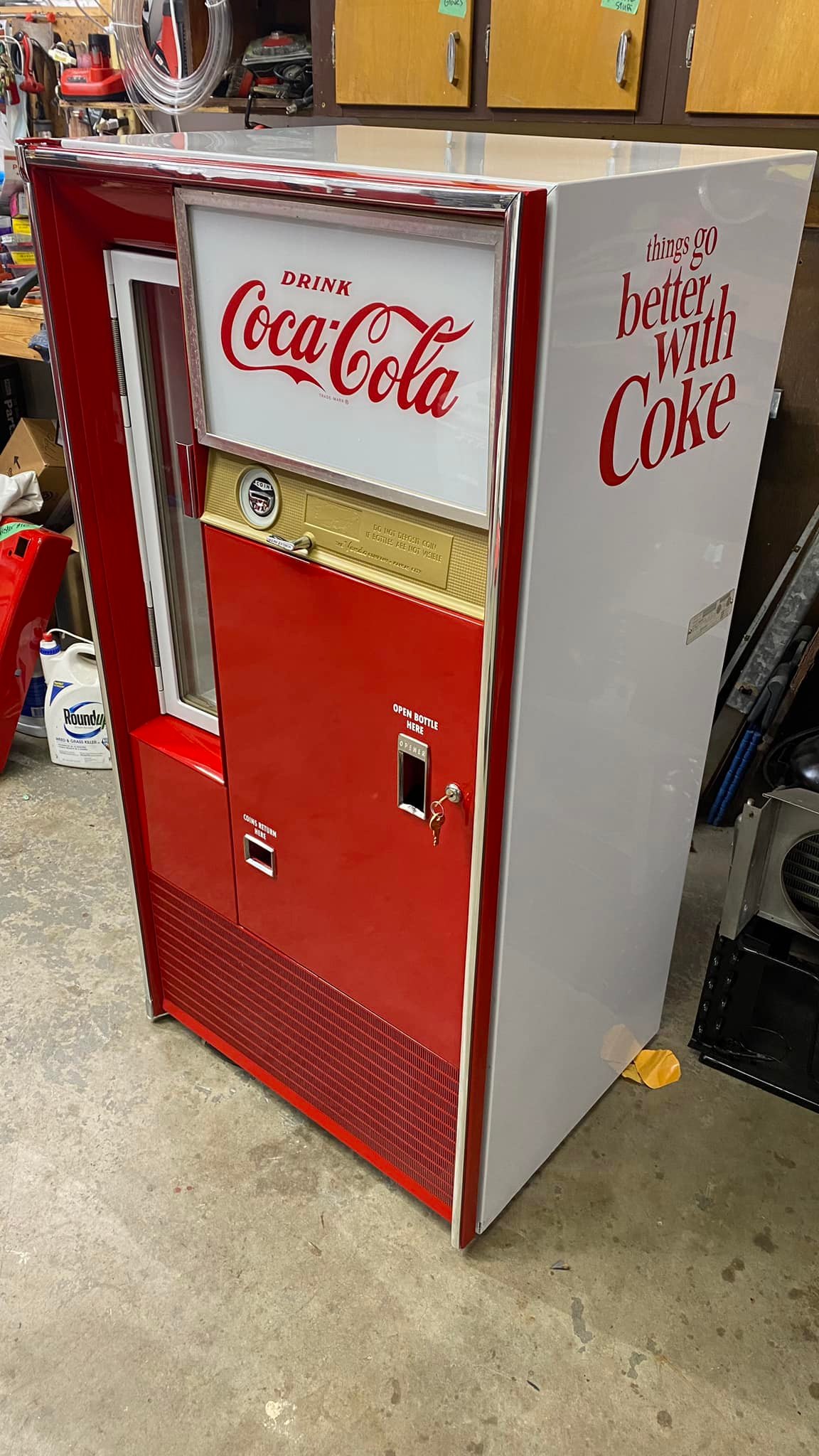 Pop Machine Shop / Vintage Soda Machine Restoration | Rice Lake WI