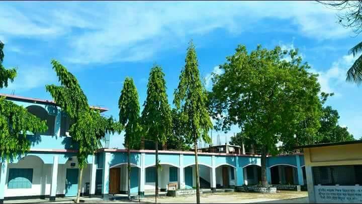 নিকড়হাটা সরকারী... - নিকড়হাটা সরকারী প্রাথমিক বিদ্যালয়