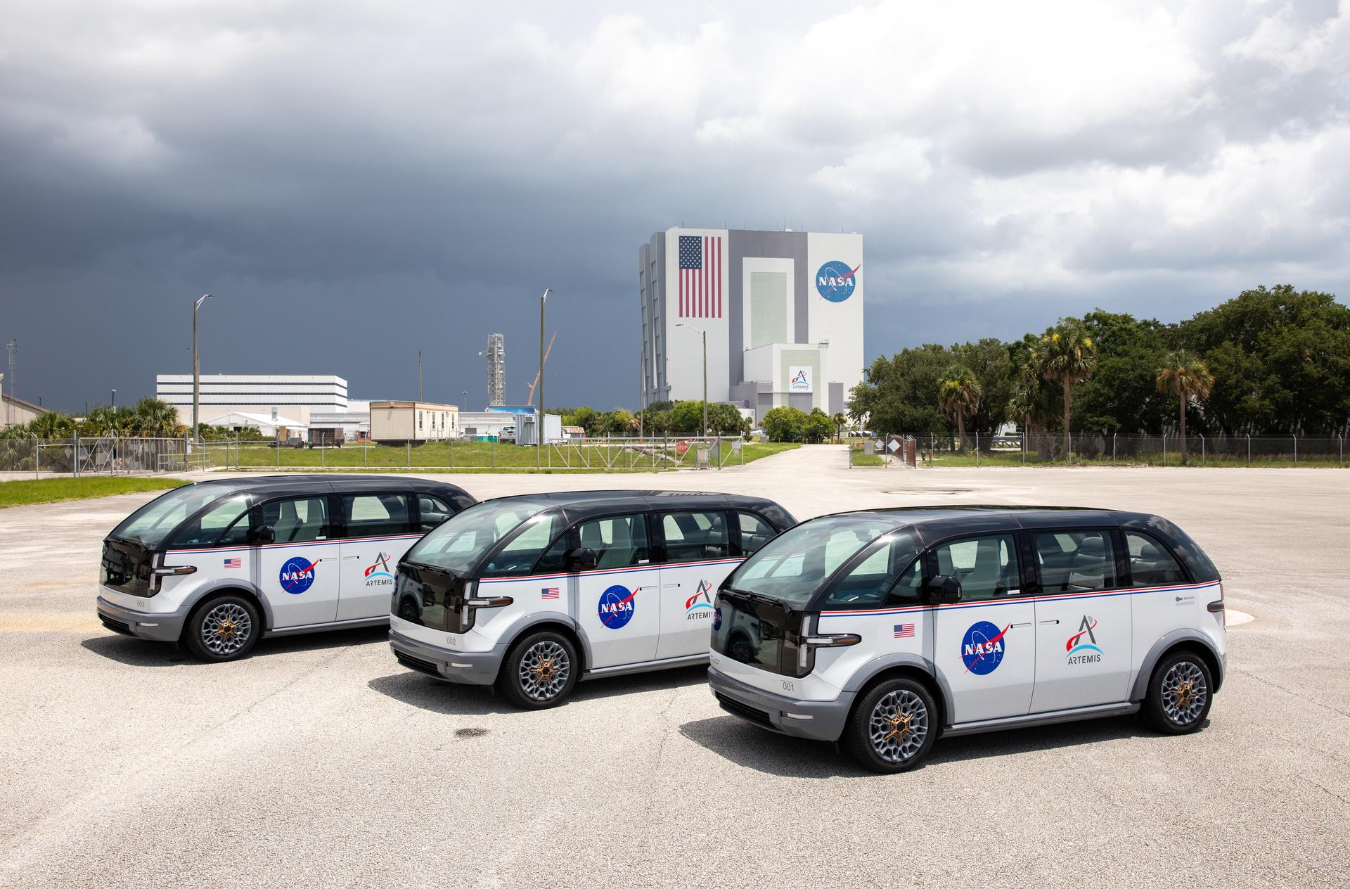 NASA Artemis - Headed to the launchpad in style. The... | Facebook