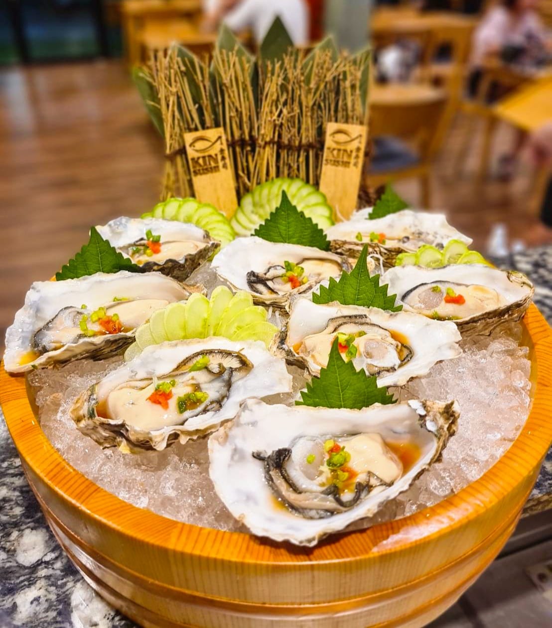 Kin Sushi - โดนเหมาแบบนี้... ใช่ครับ หมดแล้วเรียบร้อย 🦪😋🥢... | Facebook