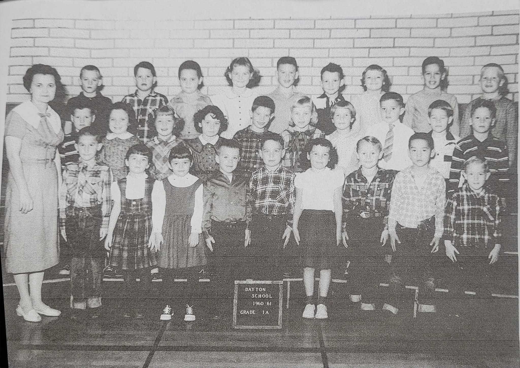 Identify classmates in 1972 class picture?
