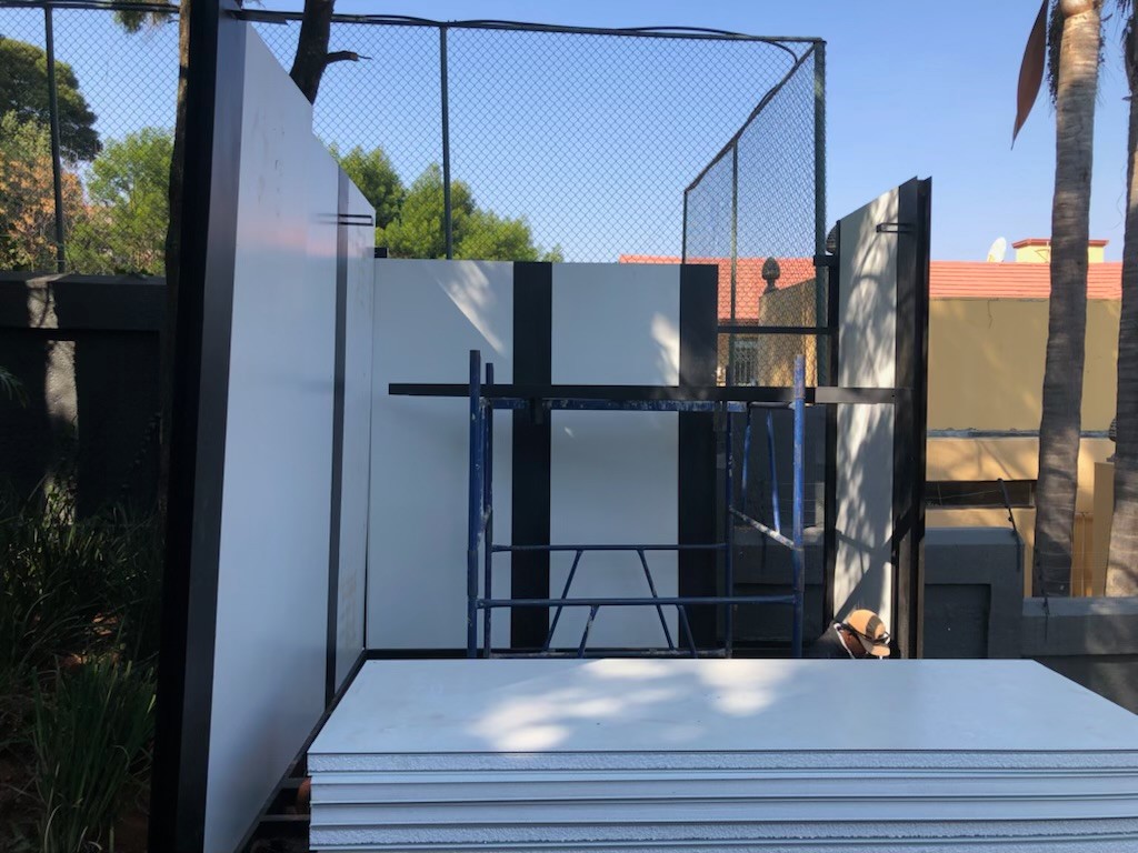 Blockhouse - THE BLOCK UNIT - Flatpack and can be shipped...