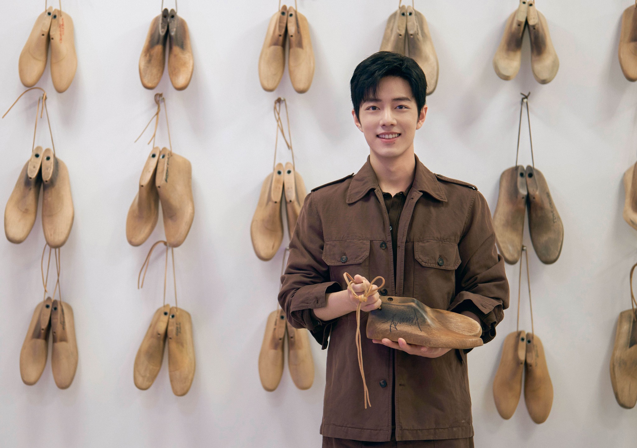Introducing Tod's new Brand Ambassador, Korean artist HAN of Stray