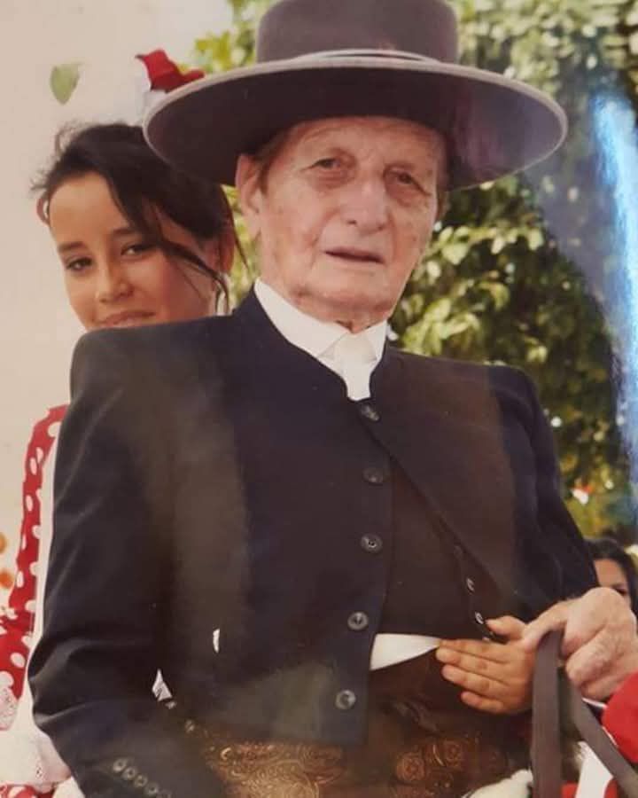 Arte - El maestro Ángel Peralta Pineda, leyenda del toreo a caballo ...