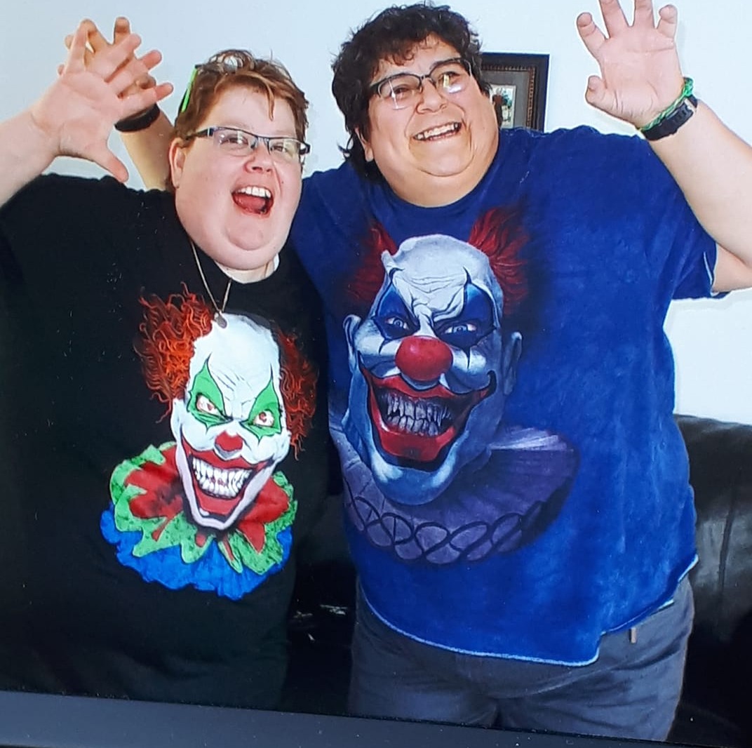 Laura Labine (@laura.labine.3) • Facebook, Connect with friends