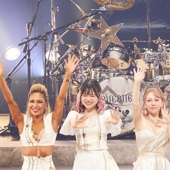 ⬛LOVEBITES (Japan)⬛ Five Talented Ladies ○Members ☆ASAMI