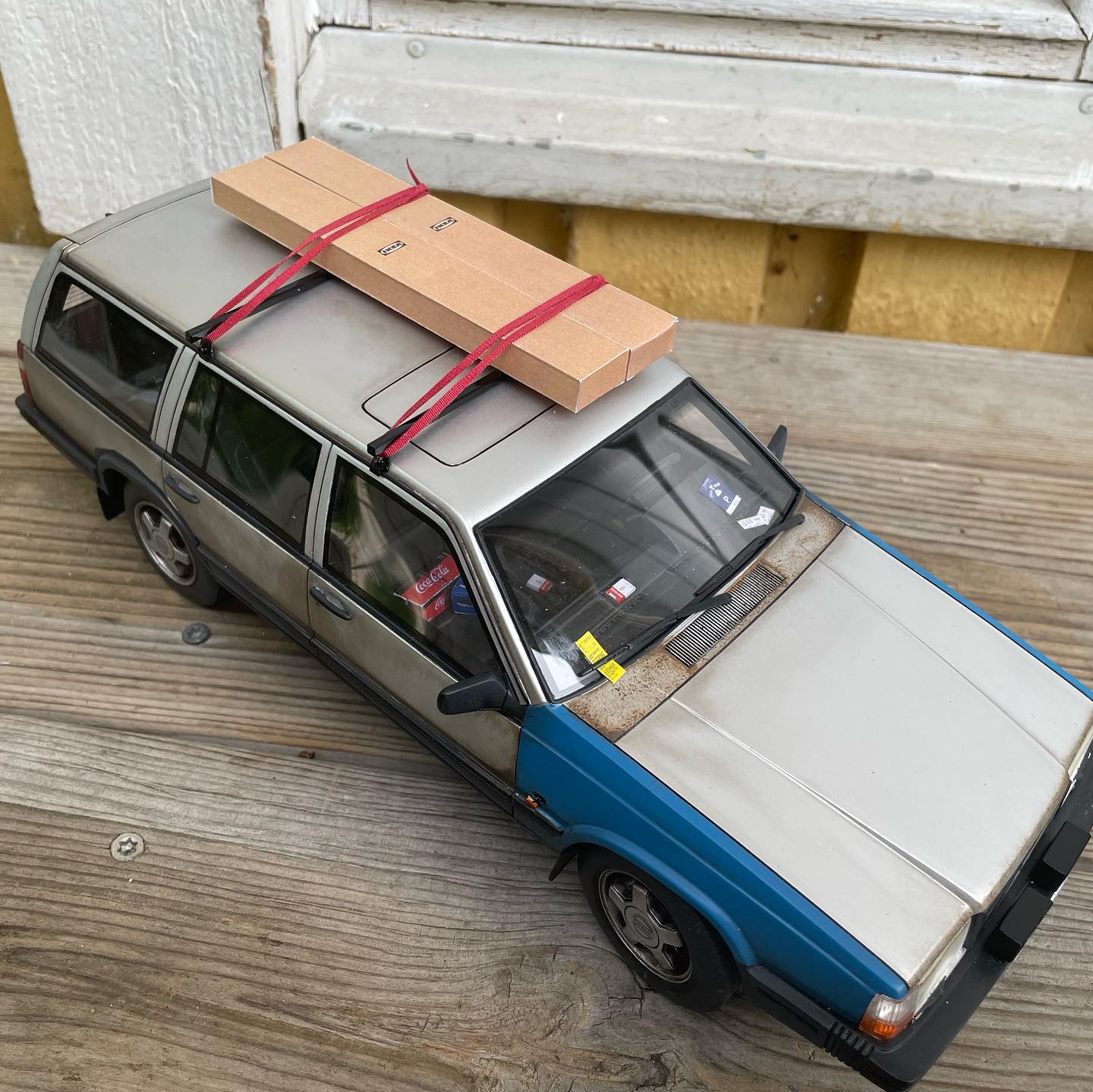 Shiny cars? Boring! This is the way I like my models, worn down