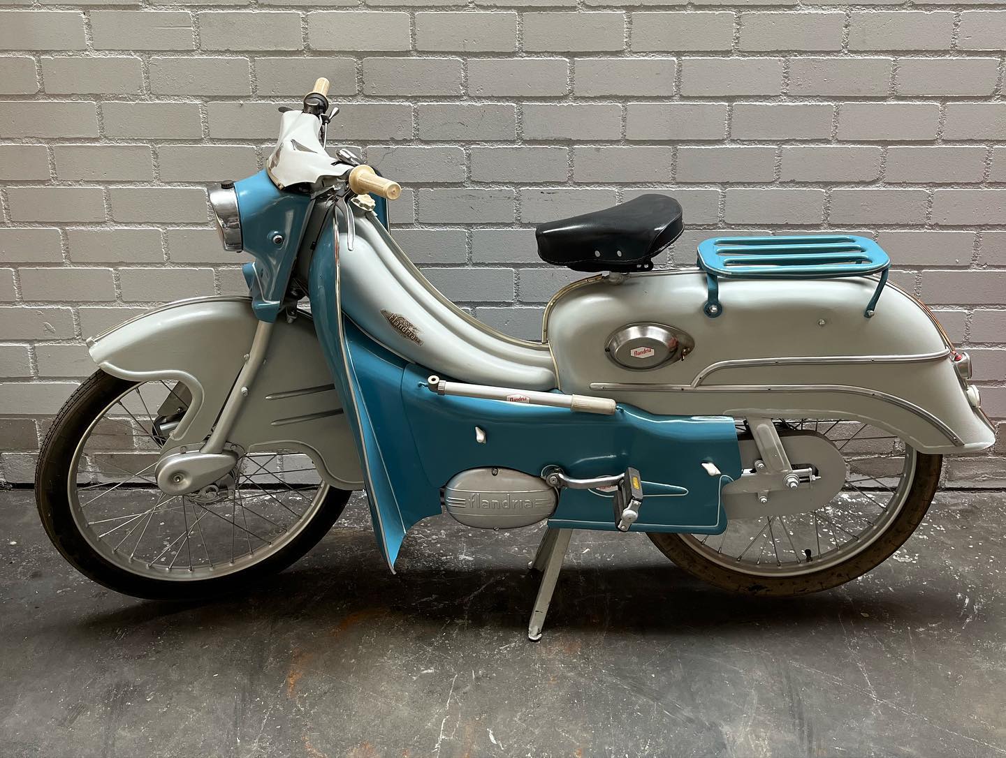 A Flandria moped from the 1960’s... - Dutch Auction Company | Facebook