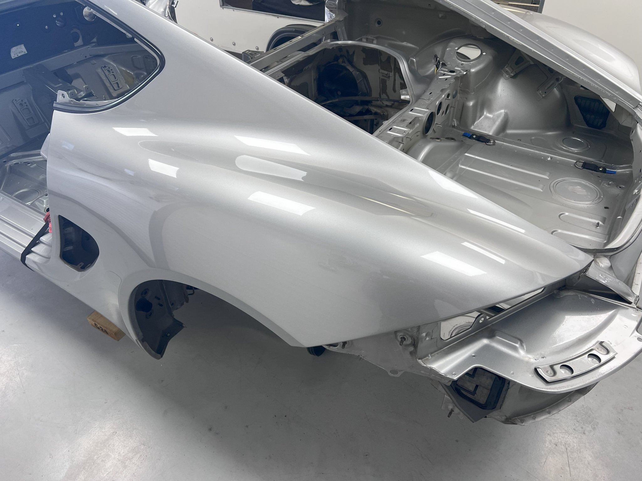 Porsche Cayman 987.1 Complete Body Shell With V5 Excellent Paint No ...