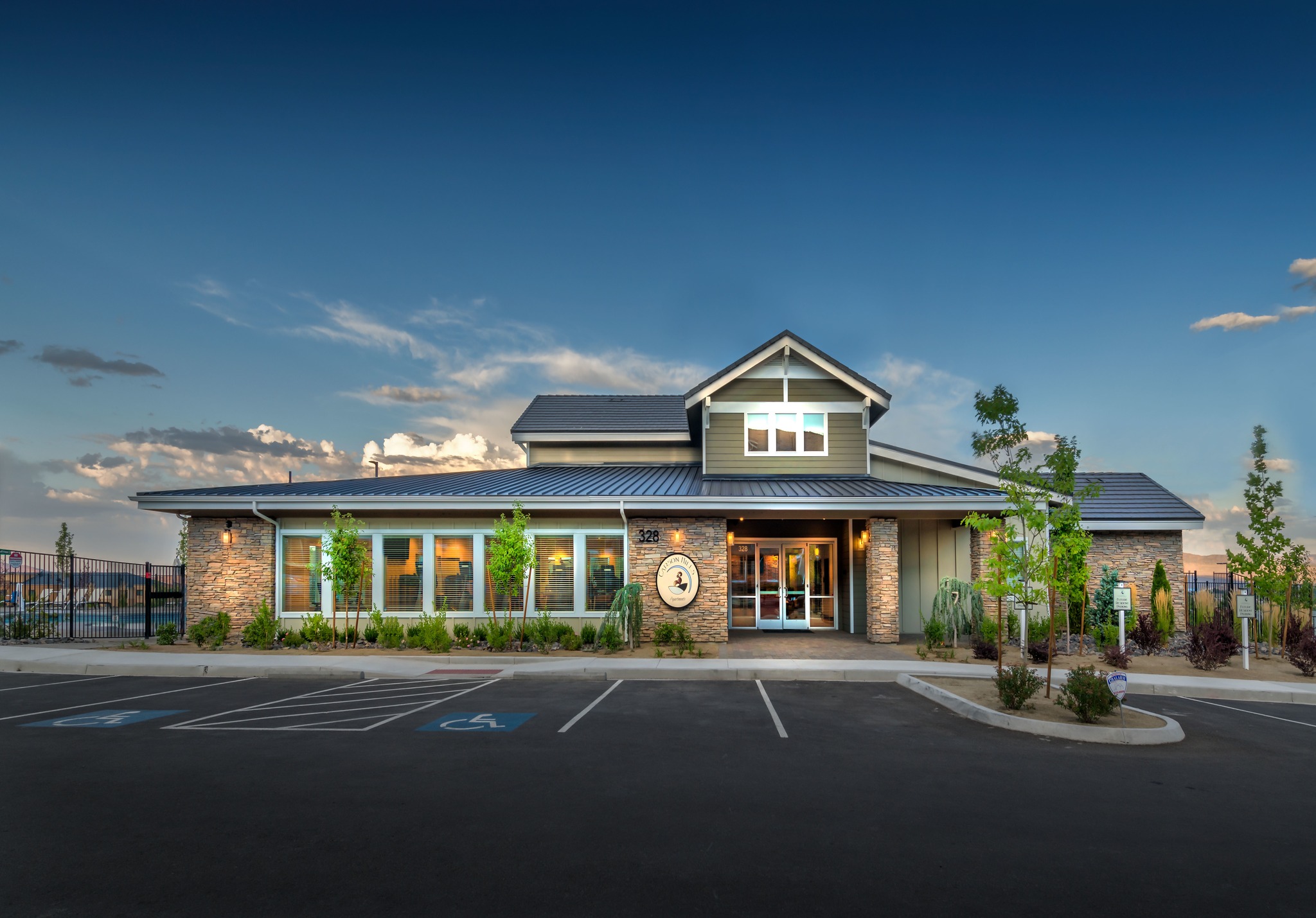 Lakewood Oaks Country Club... - Lakewood Oaks Country Club