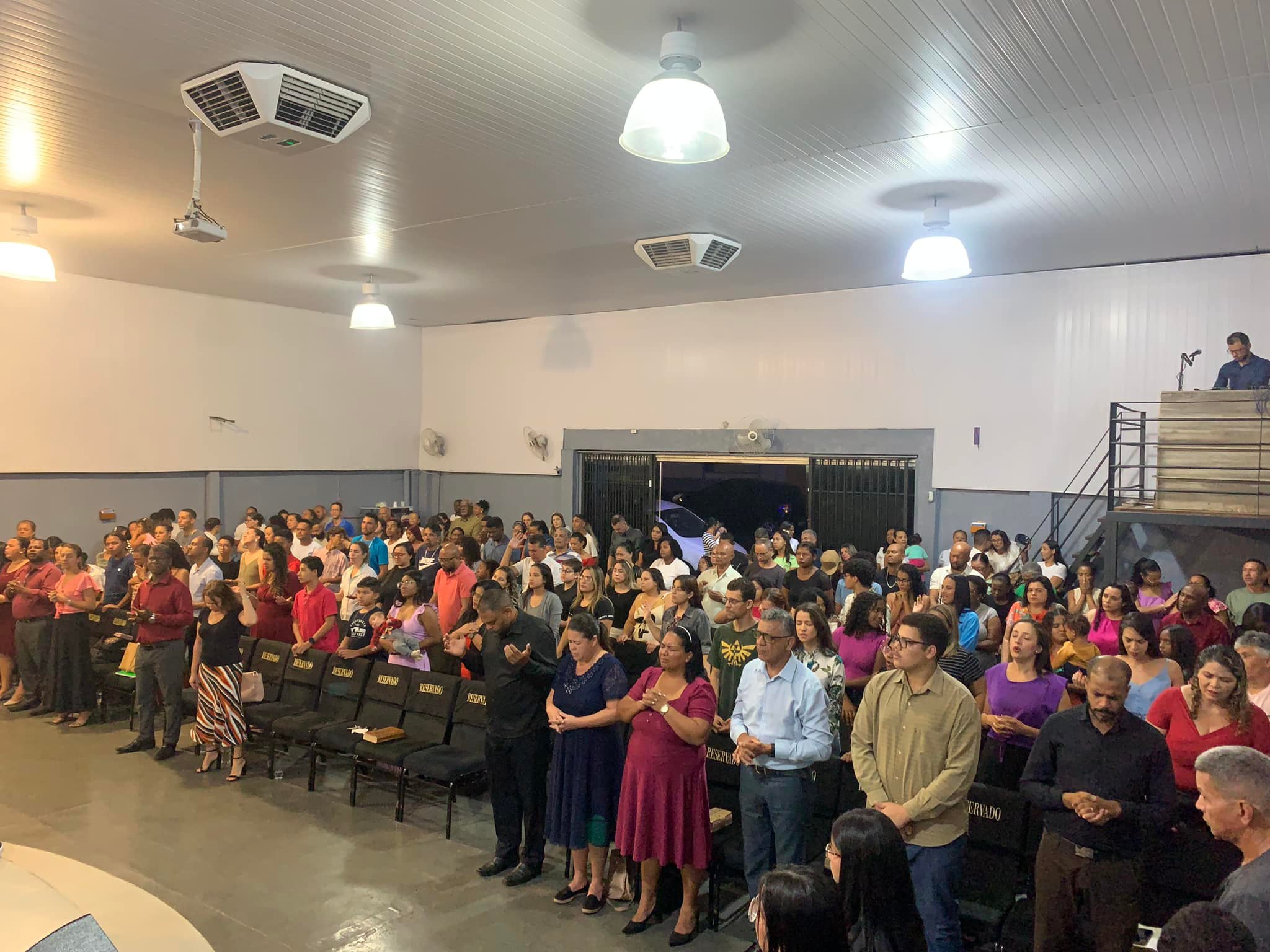Igreja Evangélica Pentecostal Casa de Oração | Belo Horizonte MG