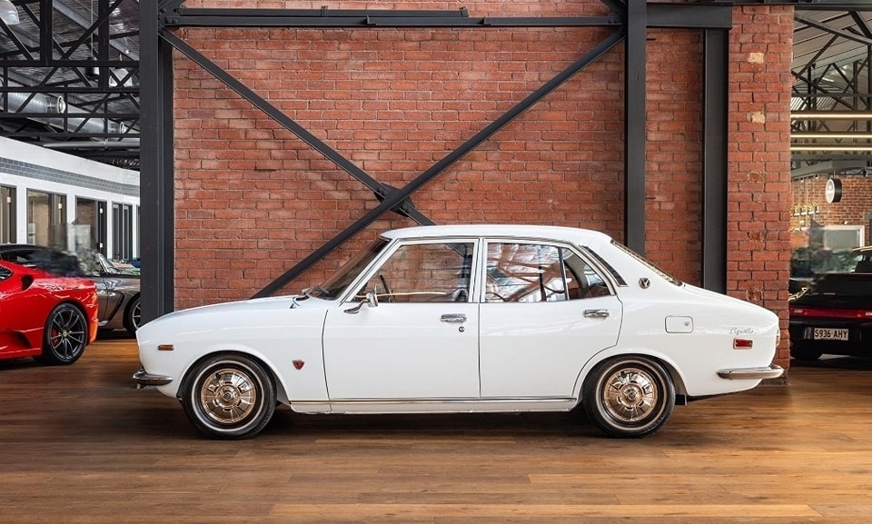 mazda 1970 – MAZDA RX2 coupé, also called Mazda Capella, produced in the