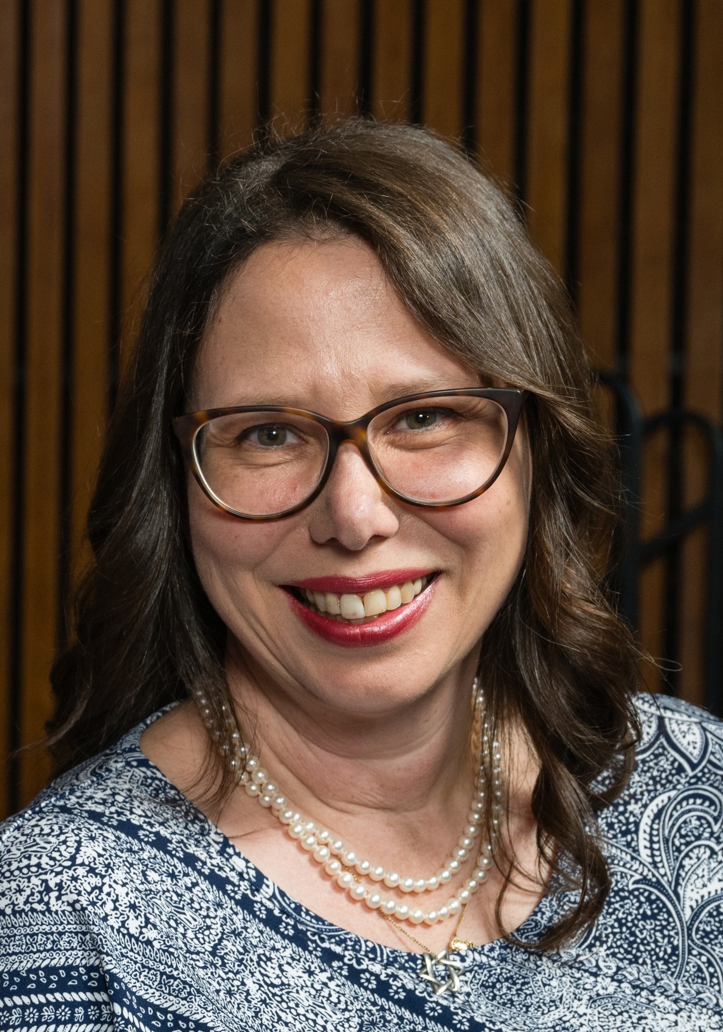Jennifer R. Rafael