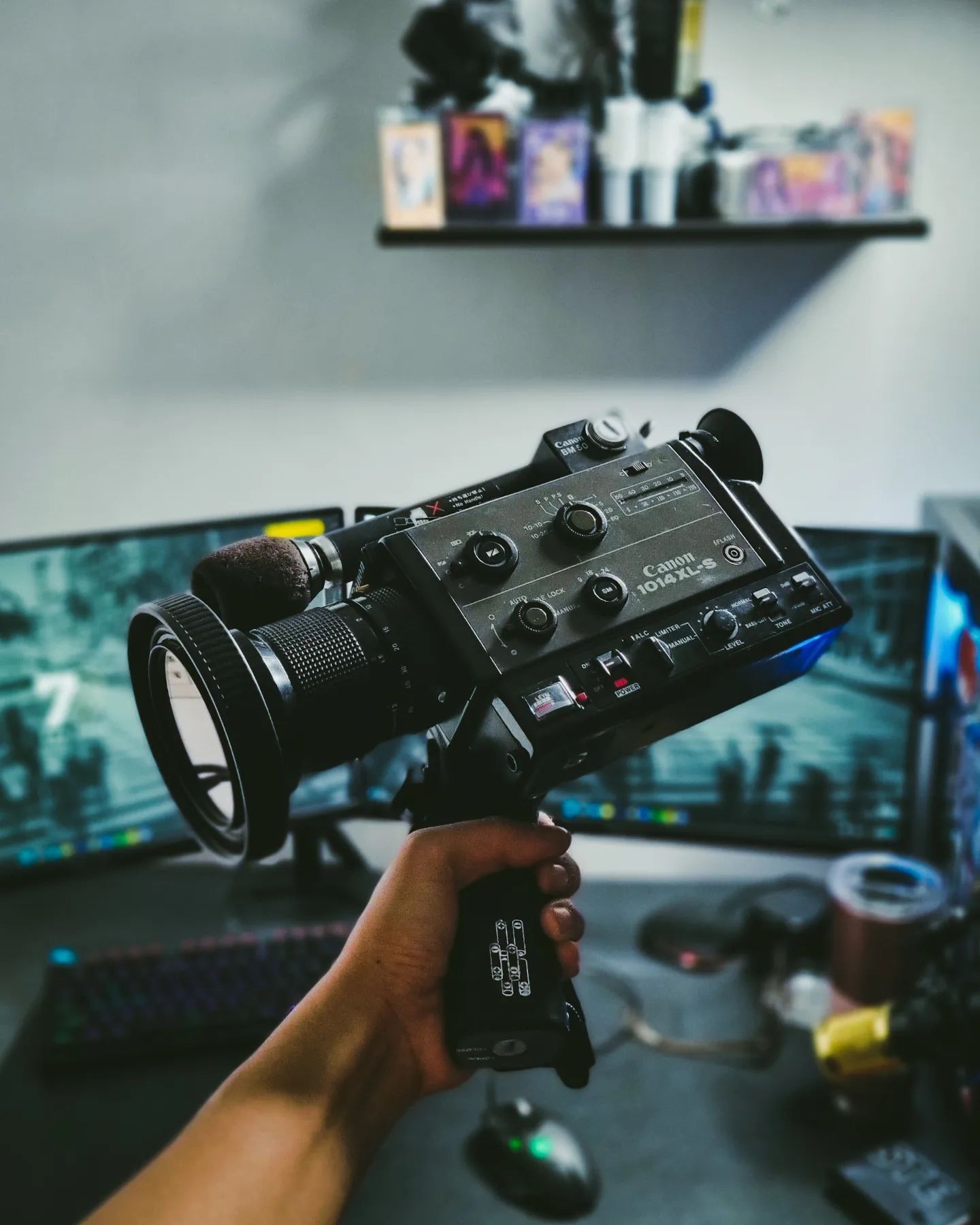 This is a video showing a Canon 514 XL-S Super8 film camera that
