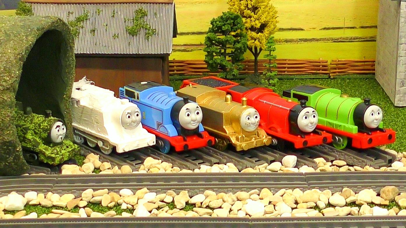 ToyTrains - COMMENT! Just for fun, let's find out who the most popular ...