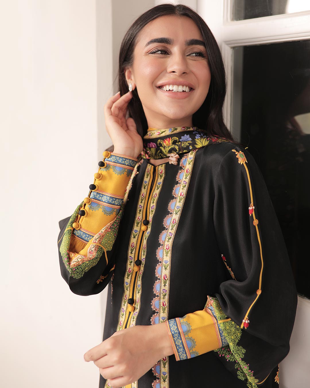Élan - Our perennial favorite, Sona Rafiq stuns in...