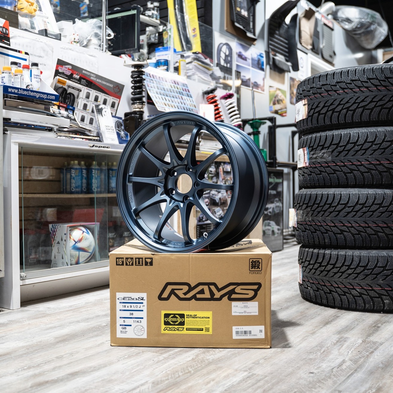 WHEELWEDNESDAY ? RAYS, LMGT4, ADVAN, & gramLIGHTS IN STOCK 