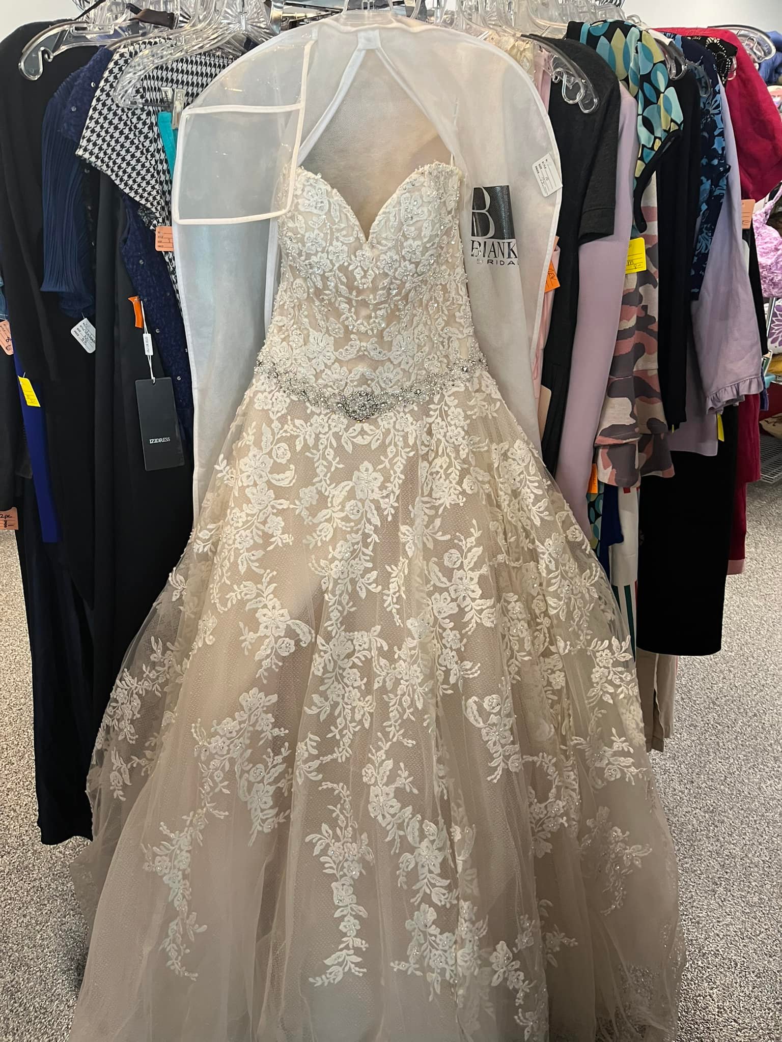 homecoming dress shops in traverse city mi Where to buy a summer wedding City? Web Collection: Date Night