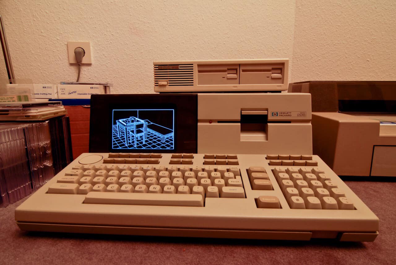 The 1982, 6800 based, Hitachi MB-6885 aka Basic Master JR