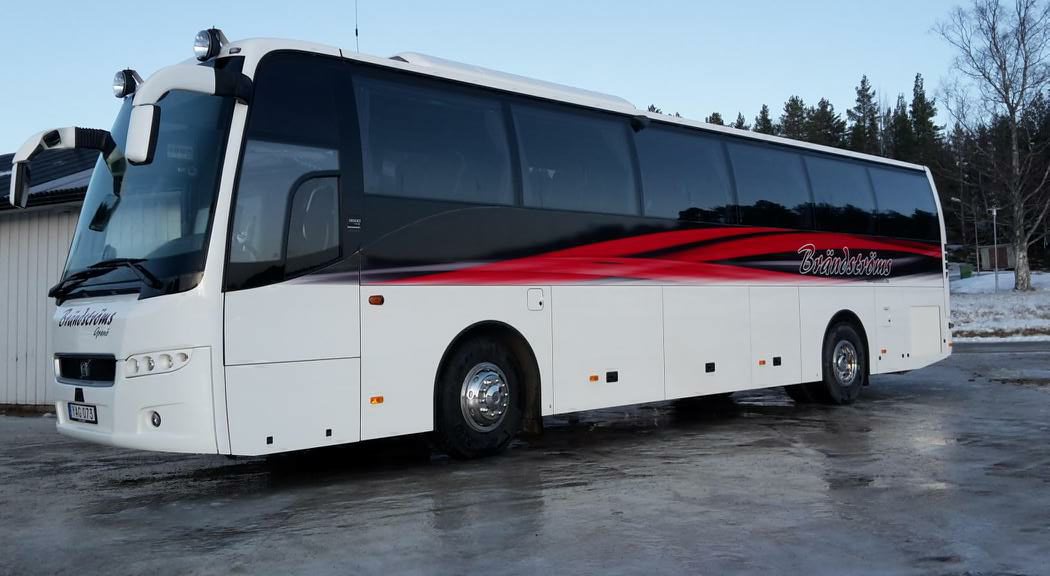 ngbergs-vi-tackar-v-ra-resen-rer-f-r-en-trevlig-vinresa-och-stort