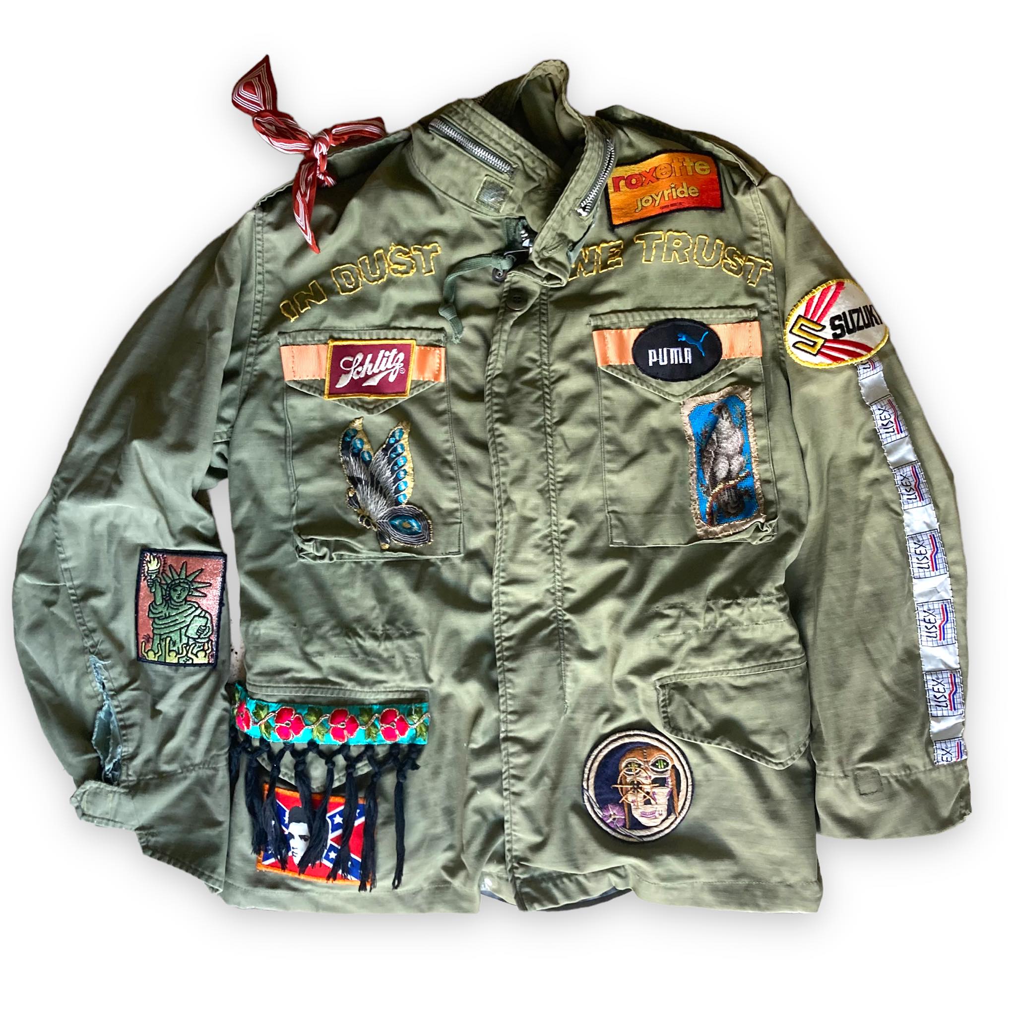Adding vintage patches to a remake M65 jacket