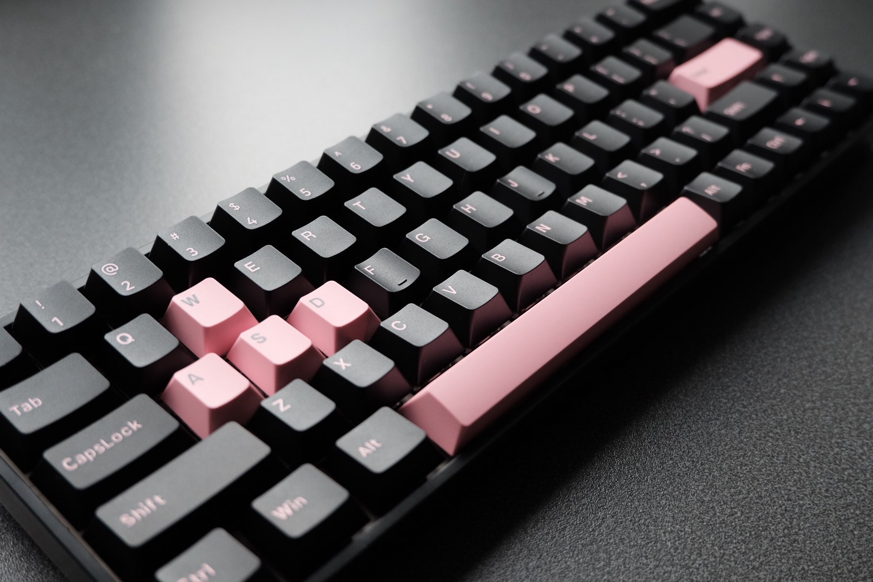 Epomaker - “AKKO Black and Pink Dancer set”... | Facebook