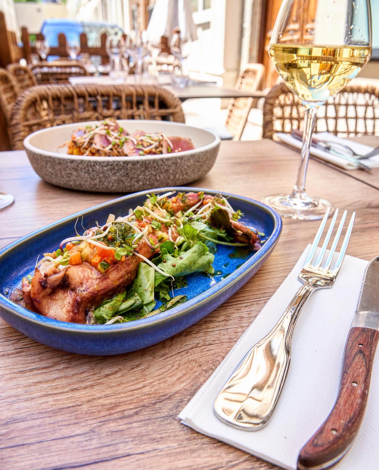 Avec le... - Chez Raphael Restaurant - Pour les Bons Vivants
