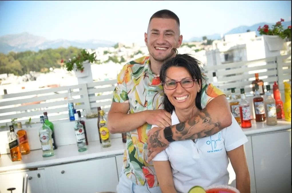 Azul - Our smile, is our logo 😉 #astirhotelpatras #azul #azulrooftop # ...