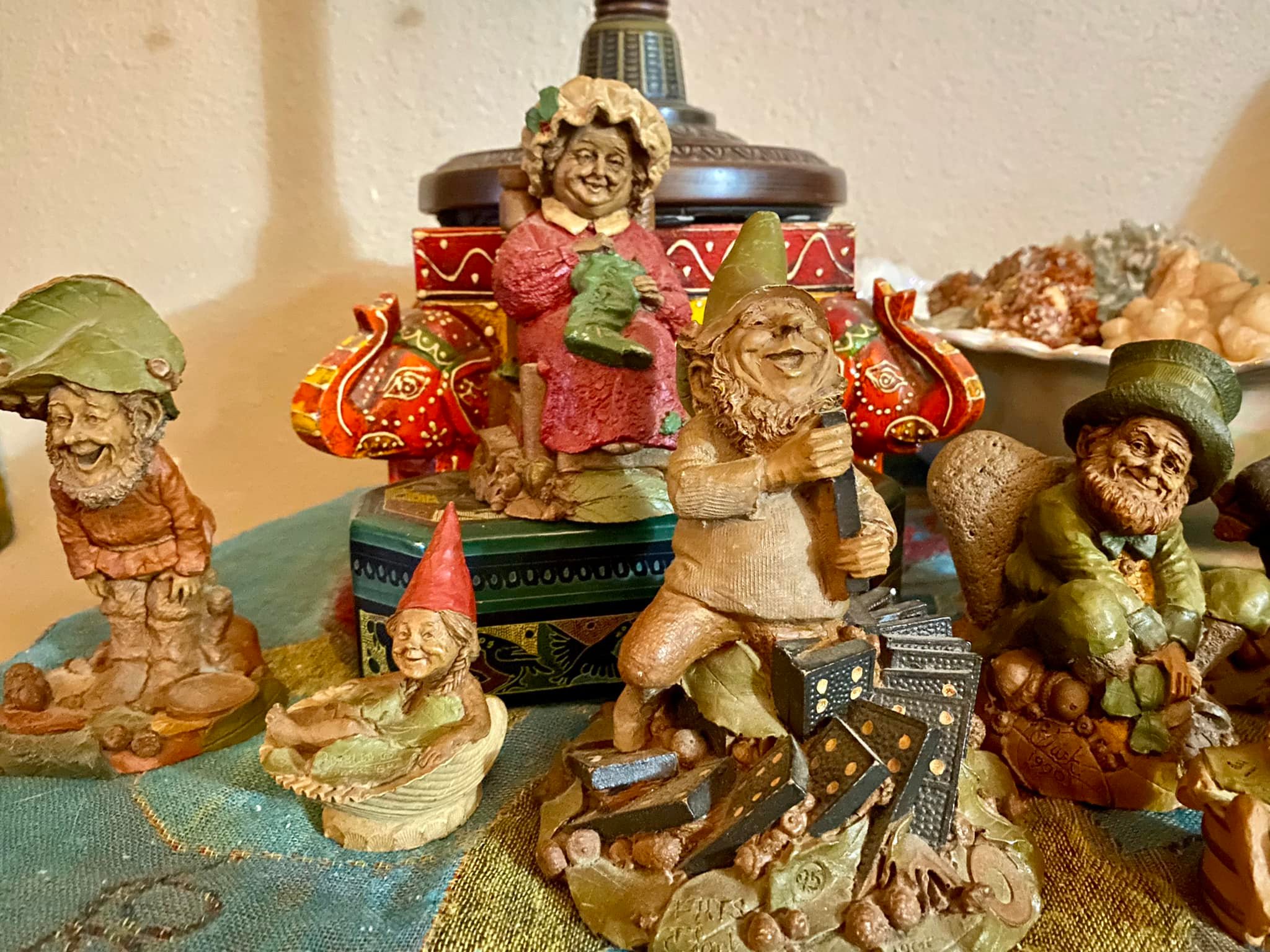 Tom Clark figurine collection found at thrift store