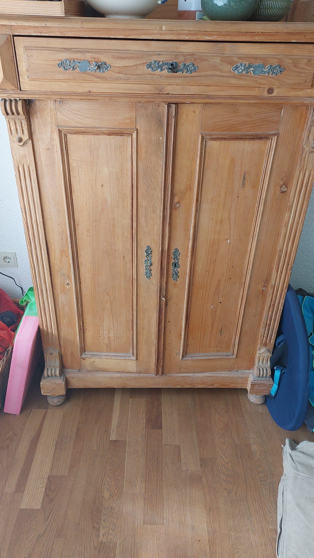 Upcycling und DIY Ideen | Guten Morgen, ich habe einen Vertiko, den ich ...