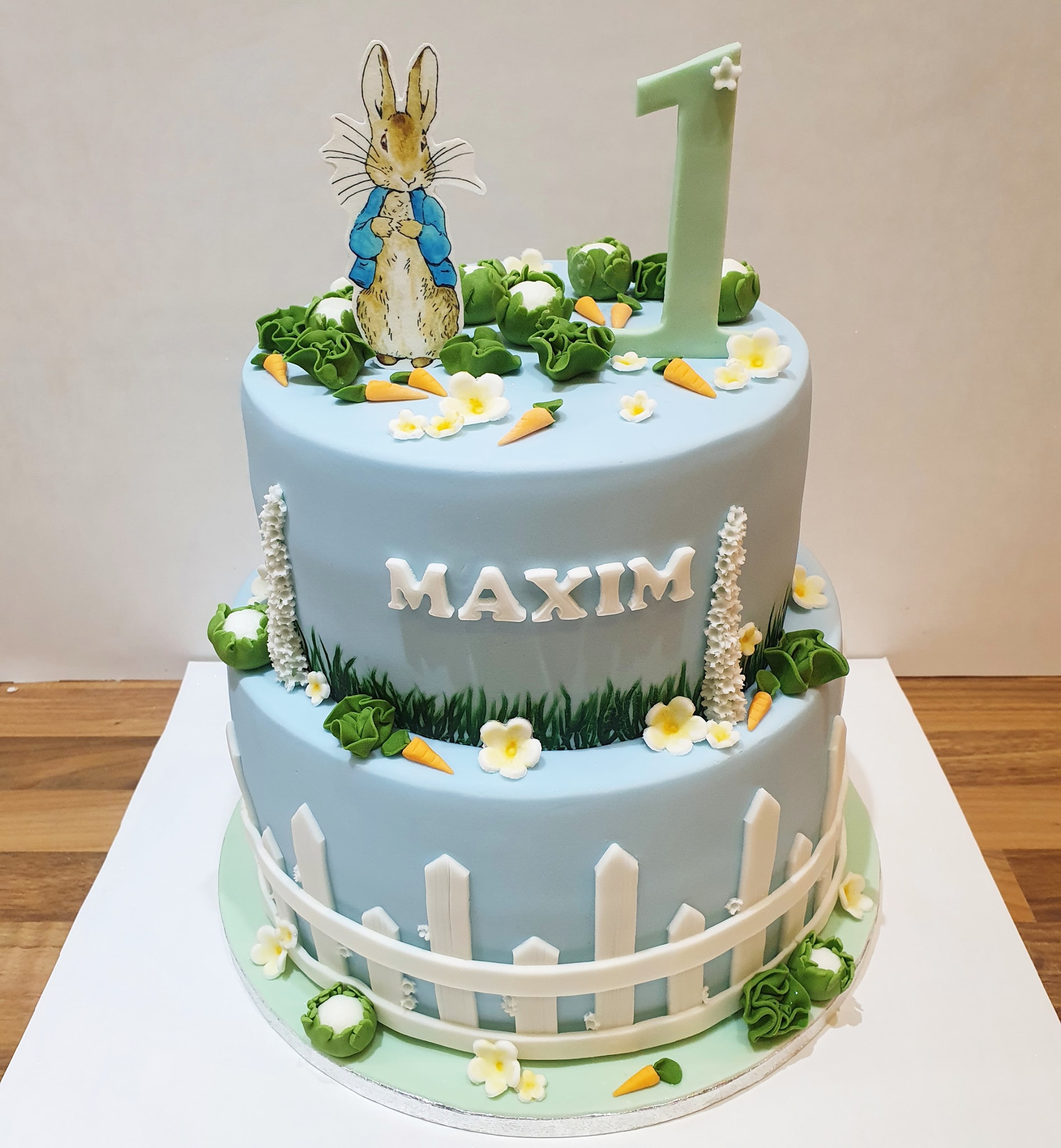 Oh So Bakery - Peter rabbit cake for Maxim 🐇🥕 | Facebook