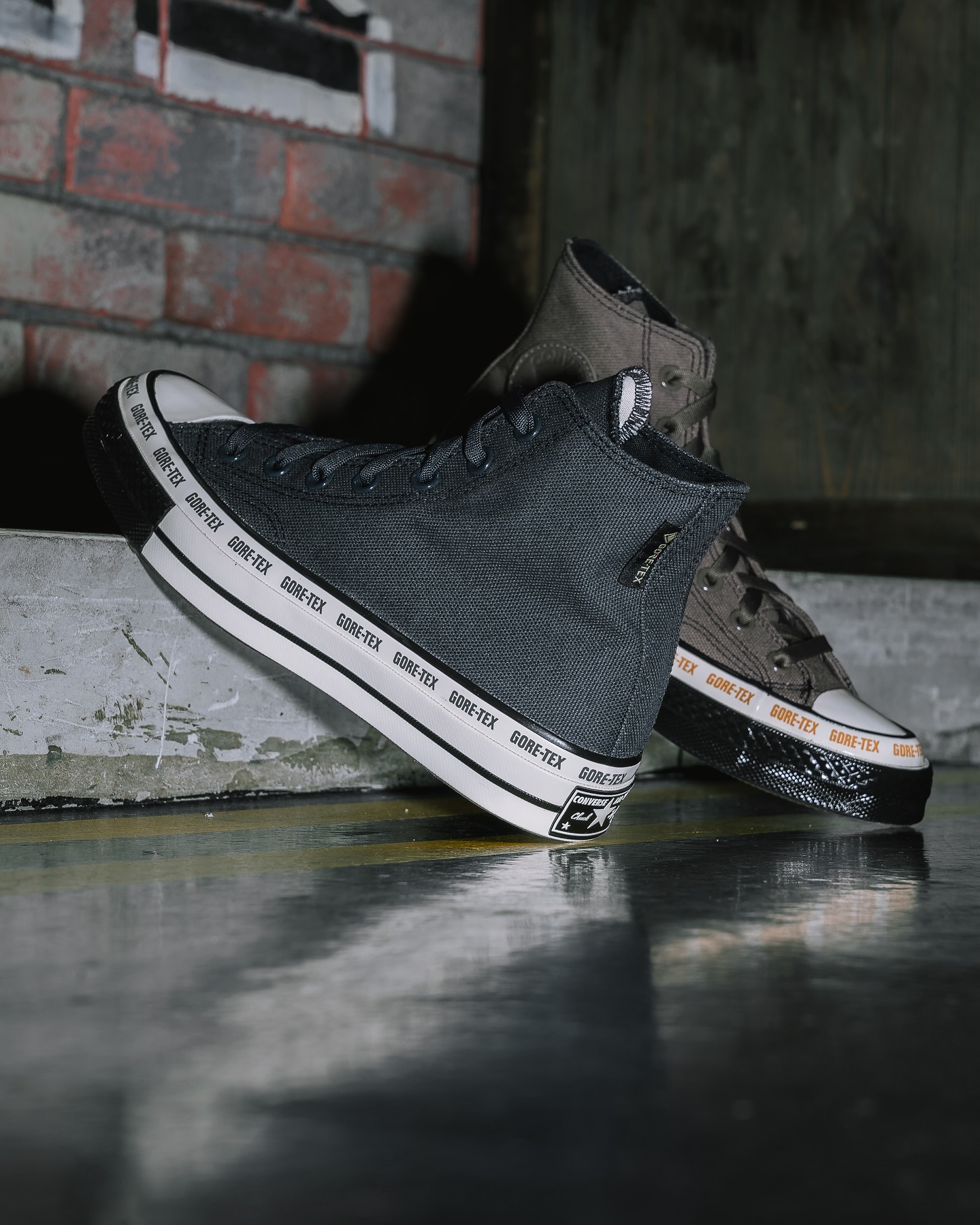 Stay dry and stylish with these Converse Chuck 70 GORE-TEX 